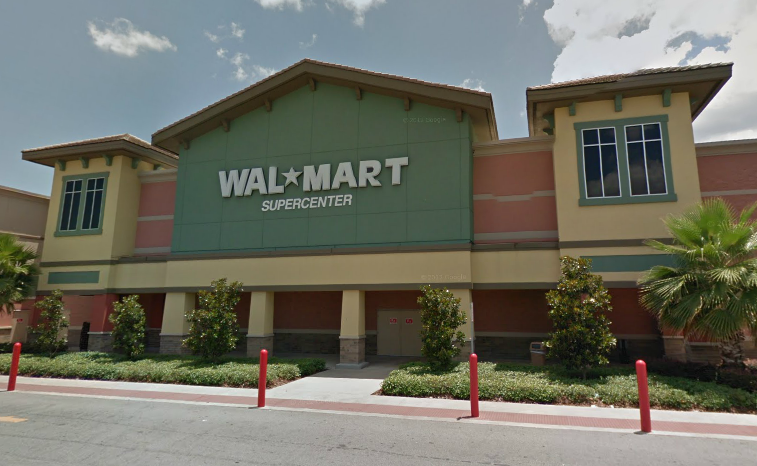 Um dos melhores Walmart que há em Orlando/Kissimmee! Mais novo e com um  clima mais americano. Perfeito! - Picture of Walmart, Kissimmee -  Tripadvisor